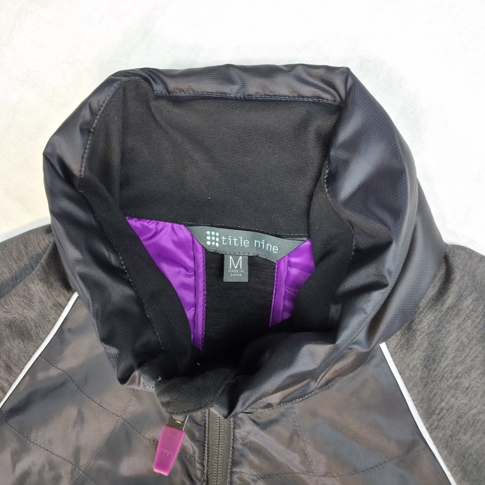Title‎ Nine Womens M Hybrid Quilted Insulated Jacket Black Gray Purple Full Zip
